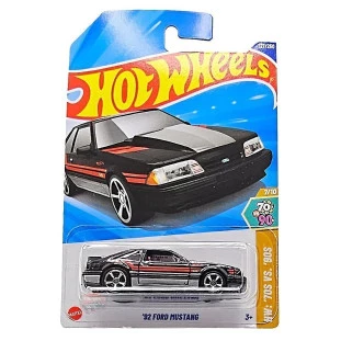 Hot Wheels - HW 70S Vs 90S - Ford Mustang 92 (127/250)